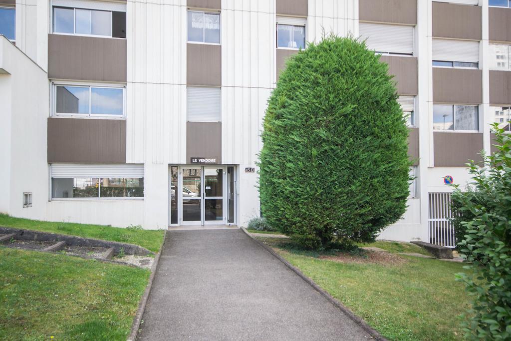 Sweethome Dijon - Black & White Exterior foto
